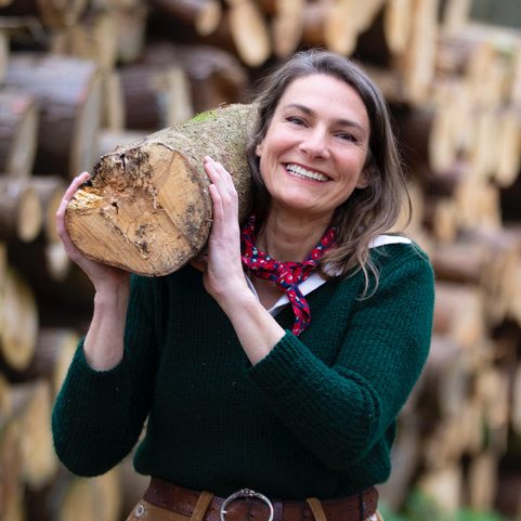 Joanna Foat headshot